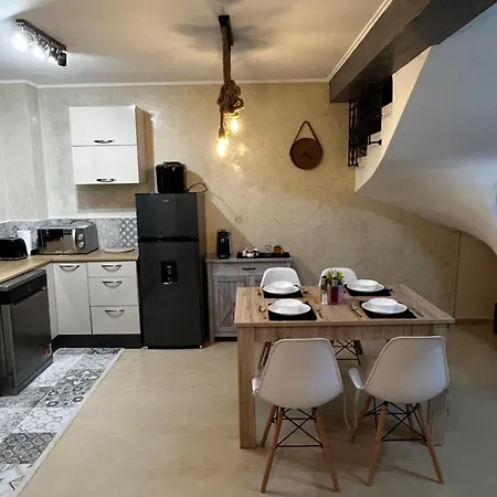 Pointview House Gesha Apartament *